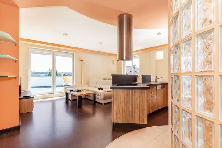 Ferienwohnung für 8 Personen, mit Whirlpool und Garten in Kolberg