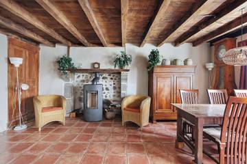Maison De Vacances pour 6 Personnes dans Ahun, Région de Guéret, Photo 4