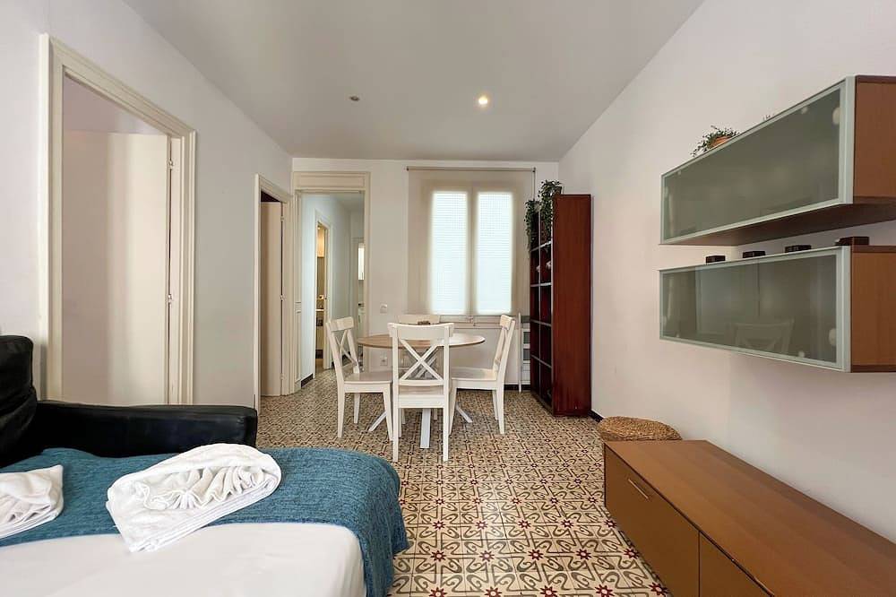 Apartamento entero, Stay U-nique Apartments Begur in Distrito de Sants-Montjuïc, Barcelona