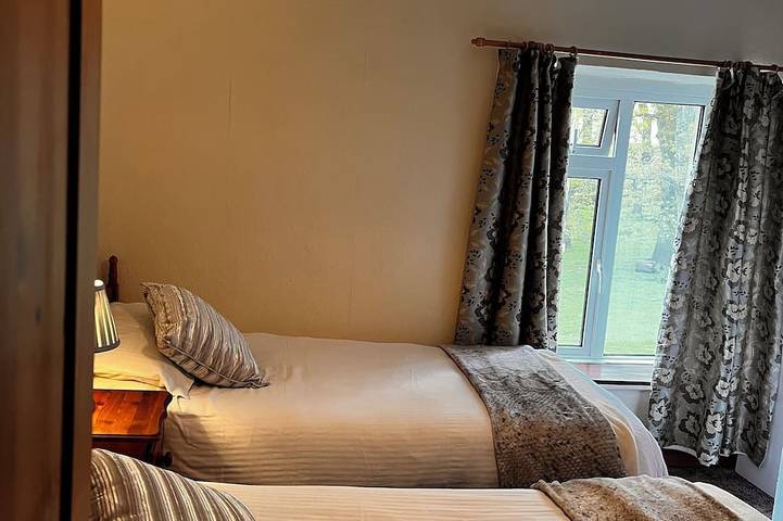 🌿 Peaceful & Cosy Cottage Stay in the Forest of Dean 🌳🐑 in Gloucestershire