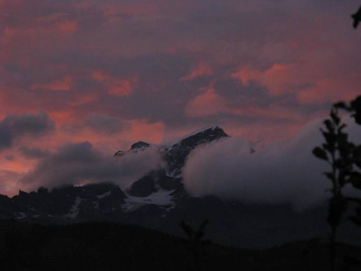 Location de vacances pour 4 personnes, avec jardin ainsi que vue et terrasse dans Roisan - 4