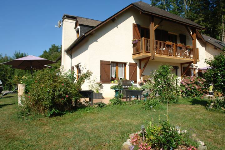Chambre d’hôte pour 2 personnes, avec jardin et jacuzzi en Pyrénées-Atlantiques