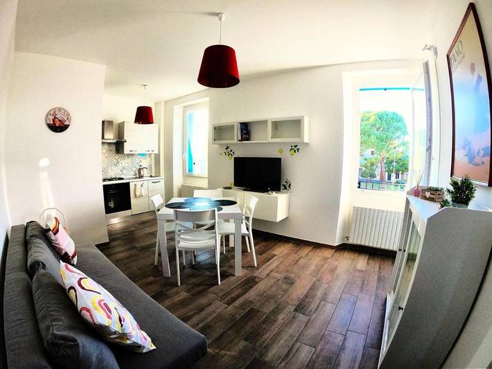 Ferienwohnung für 4 Personen, mit Ausblick und Garten in Fano