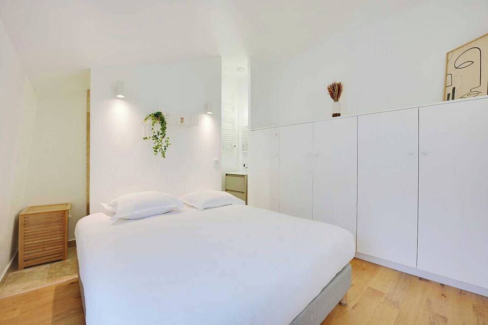 Apartamento entero, Casa moderna de 3 habitaciones y 6 baños in Asnières-sur-Seine, Altos del Sena