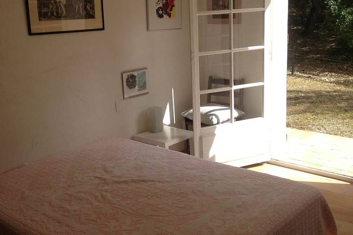 Location de vacances pour 8 personnes, avec jardin à Saint-Paul-en-Forêt - 2