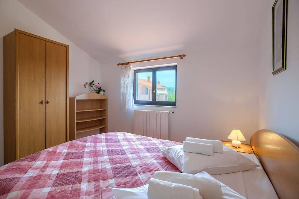 Ganze Wohnung, Abby Suite auf dem Dach mit Pool und Meerblick in Banjole, Südküste Istrien