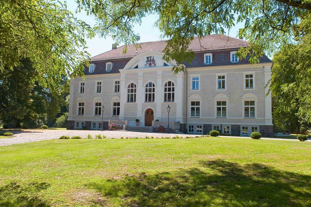 Fewo 1 (1-Raumfewo 35 m²) - Schloss Zinzow in Boldekow, Mecklenburg-Vorpommern