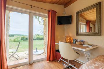 B&B für 3 Personen in Saint-Remèze, Privas (arrondissement), Bild 2