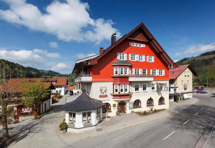 Hotel für 4 Personen, mit Terrasse