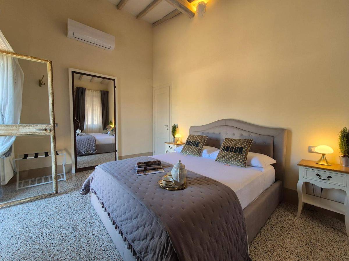 Residenza d'Epoca Cavaliere - Romantic Rooms in Bibbona, Costa degli Etruschi