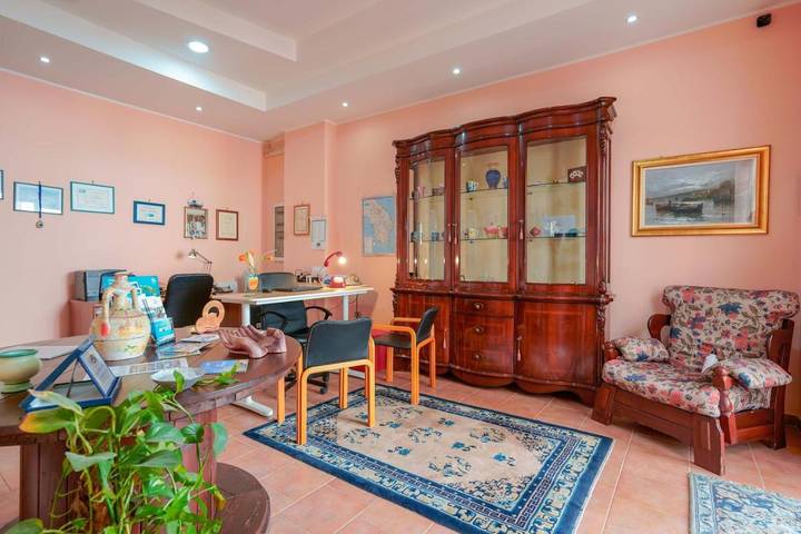 B&b, con Balcone e Terrazza nonché Giardino e Panorama a San Pietro Vernotico