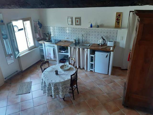 Location de vacances pour 3 personnes, avec terrasse et vue dans Brantôme en Périgord - 3