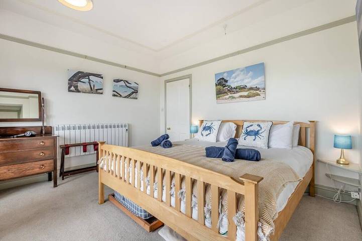 5 Bed in Studland (oc-wy365) in Studland, Dorset