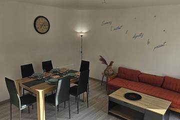 Gîte pour 5 personnes, avec balcon et jardin, animaux acceptés à Le Cheylard