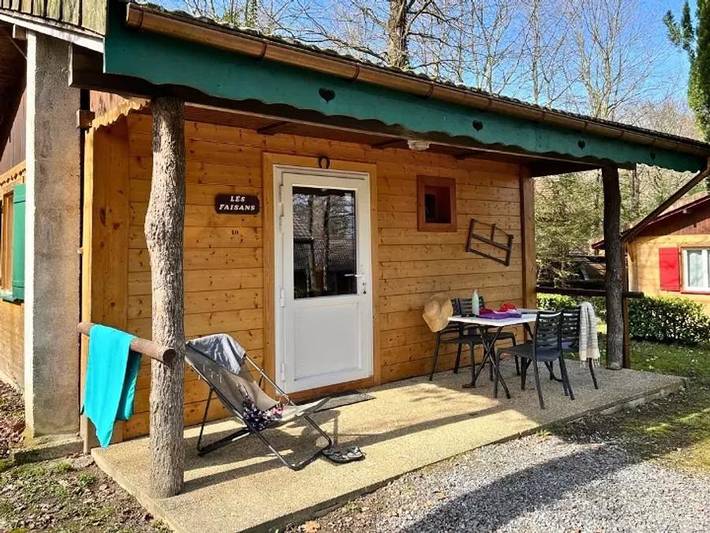 Camping Relais du Léman Pausado - Chalet 4 persone - Chalet accogliente Mezzanino 2 Camere 3/4 Persone + TV in Messery, Thonon-les-Bains e dintorni