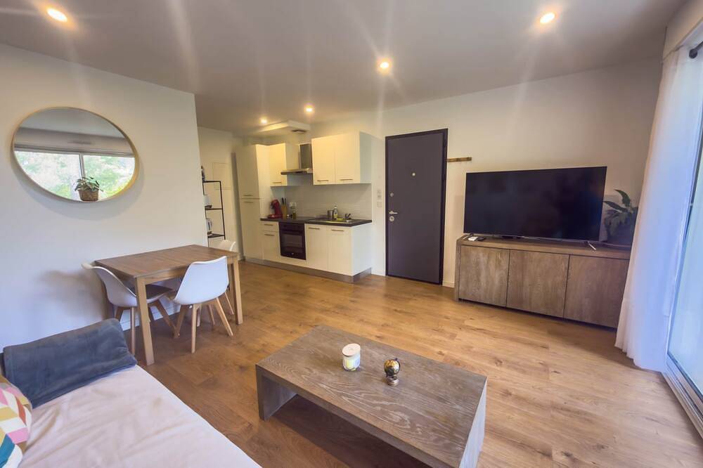 Ganze Wohnung, T2 La Pascaline Avec Petit Jardin in Saint-Clément-de-Rivière, Mittelmeerküste (Frankreich)