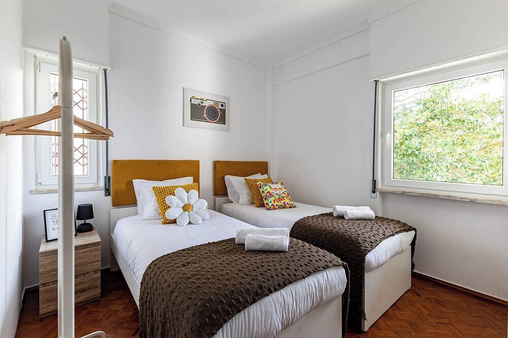 Ganze Wohnung, The Ambassador's Retreat - Open Space - 100% Equipped in Oeiras, Costa de Lisboa