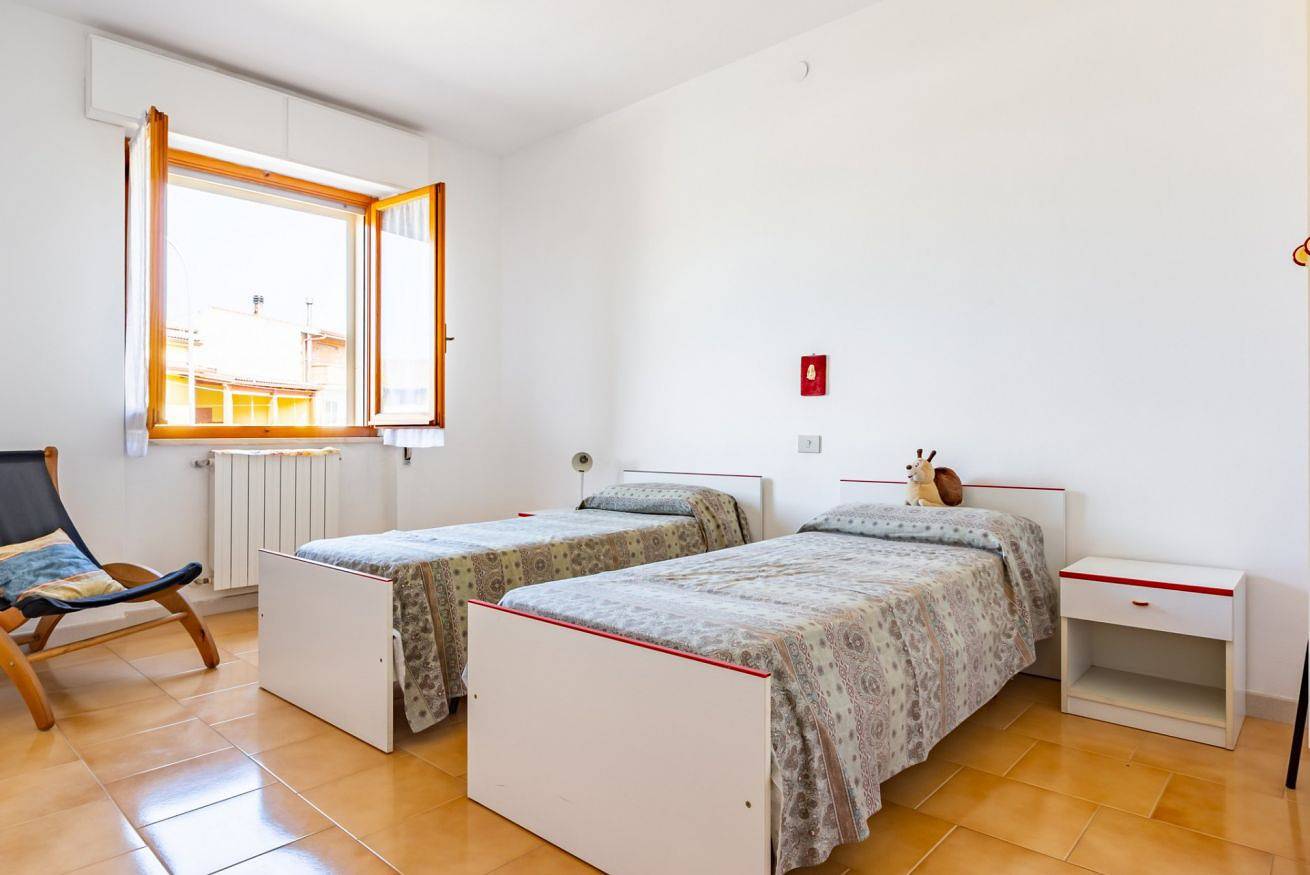 Ganze Wohnung, Ferienwohnung für 4 Personen mit Balkon in Gonnesa, Iglesiente