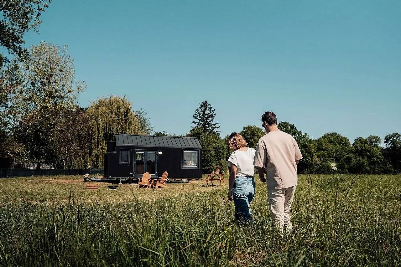 Appartement entier, Tiny House près des chevaux en Bourgogne, à 1H50 de Lyon in Franxault, Région de Beaune