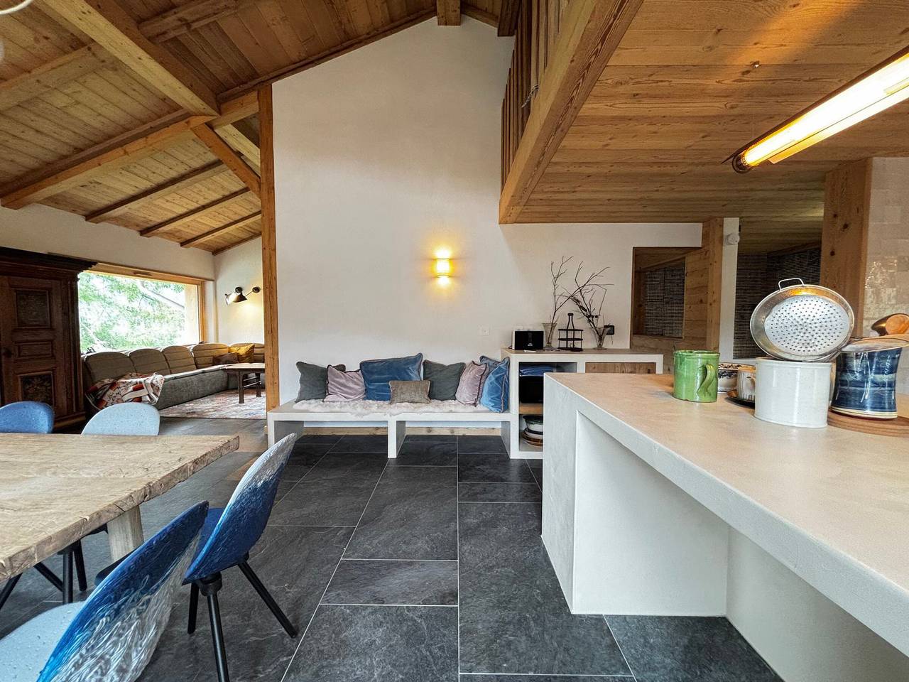 Geräumiges Chalet 10 Pers., nahe Pisten und Geschäfte mit Wifi in Notre-Dame-de-Bellecombe, Albertville und Umgebung