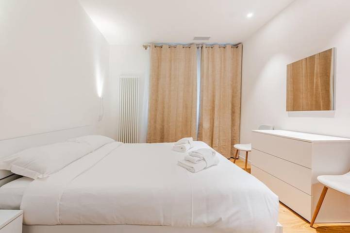 Ganze Wohnung, Luxury Apartment river view Treviso center in Treviso, Treviso Provinz
