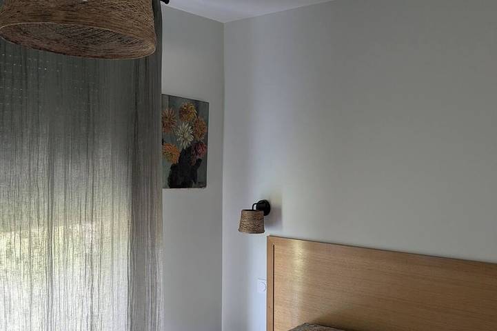 Gîte pour 6 personnes, avec terrasse ainsi que piscine et jardin à Bransles - 4