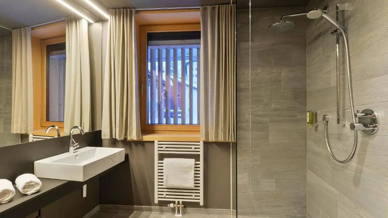 Ganze Ferienwohnung, Ferienwohnung für 4 Personen (55 m²) in Lechtaler Alpen, Stuben am Arlberg