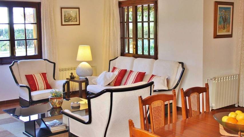 Chalet para 10 personas, con jardín y piscina en Maresme - 2