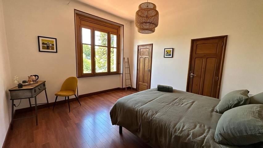 Gîte pour 2 personnes, avec piscine et jardin ainsi que vue et terrasse à Villeneuve-Minervois - 2