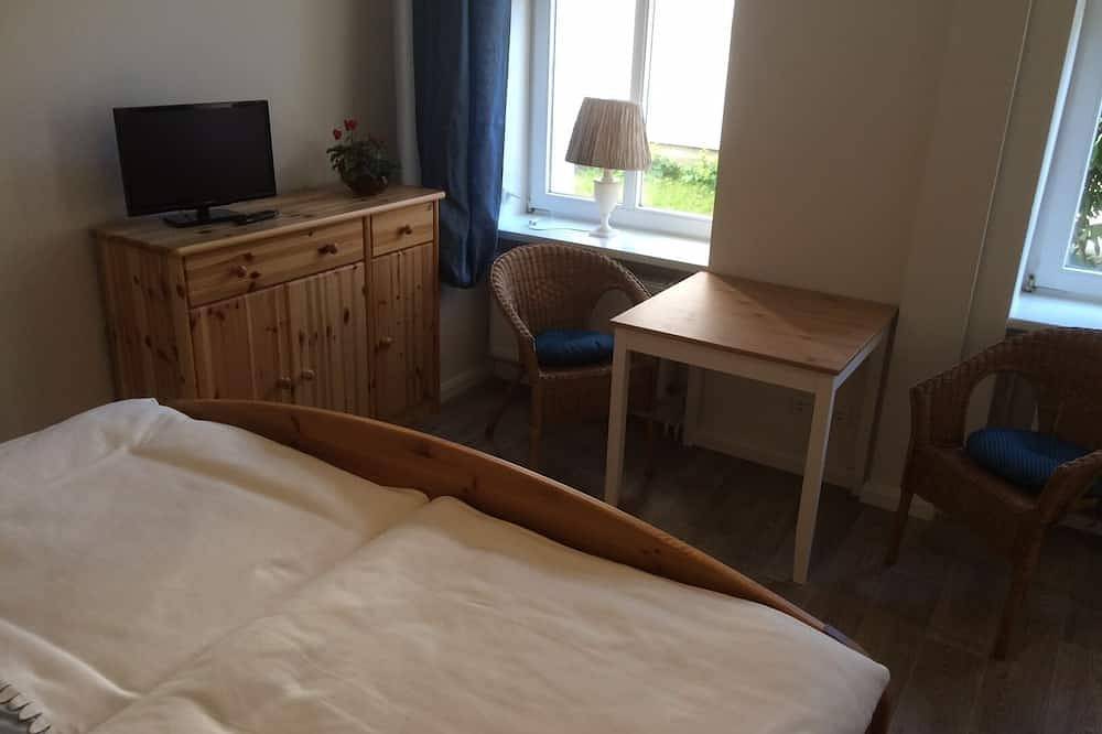 Entire apartment, Central, cozy and practical! in Greifswald, Western Pomerania