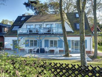 Ferienwohnung für 4 Personen, mit Sauna und Balkon sowie Garten, kinderfreundlich in Tarnewitz