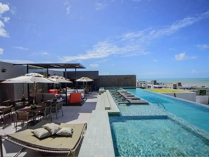 Casas e apartamentos de temporada para 6 pessoas, com piscina e balcão em Tambaú