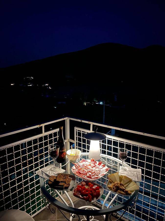 Casa rural para 8 personas, con Balcón y Jacuzzi además de Terraza y Jardín en El Barraco - 3