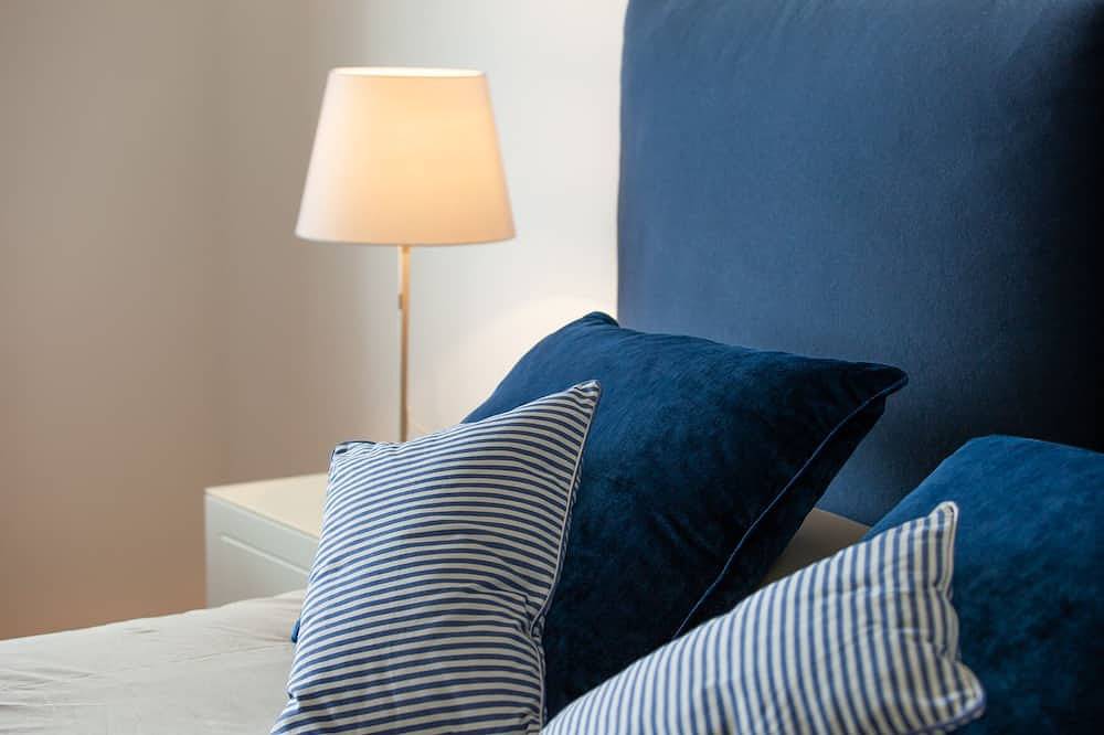 Apartamento entero, A terrace overlooking the gulf. Stylishly furnished apartment for relaxing days. in Porto Salvo (Latina), Provincia de Latina