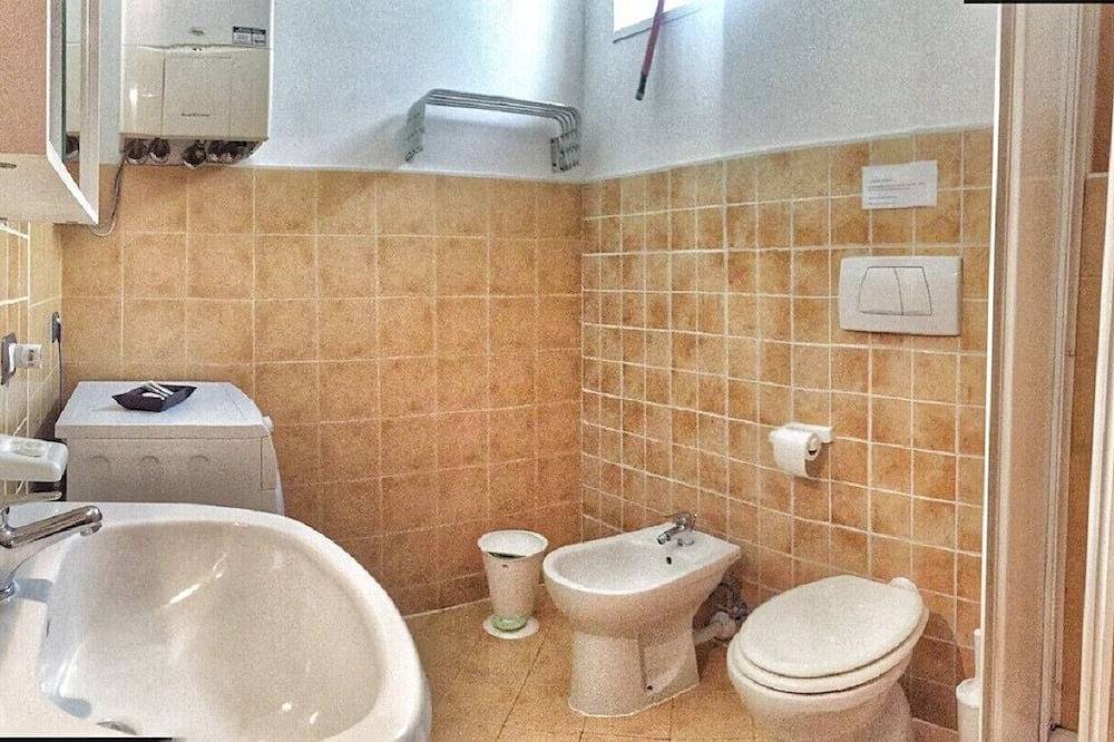 Ganze Wohnung, Arancio Apartment in the centre of Verbania Intra in Intra (Verbania), Comune di Verbania