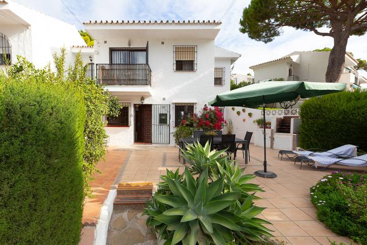 Ferienhaus für 4 Personen, mit Garten und Kinderpool in Mijas
