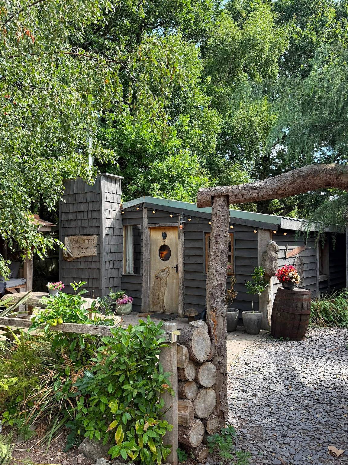 The Woodcutters Rest Cabin Sutton Coldfield in Drayton Manor Park, Staffordshire