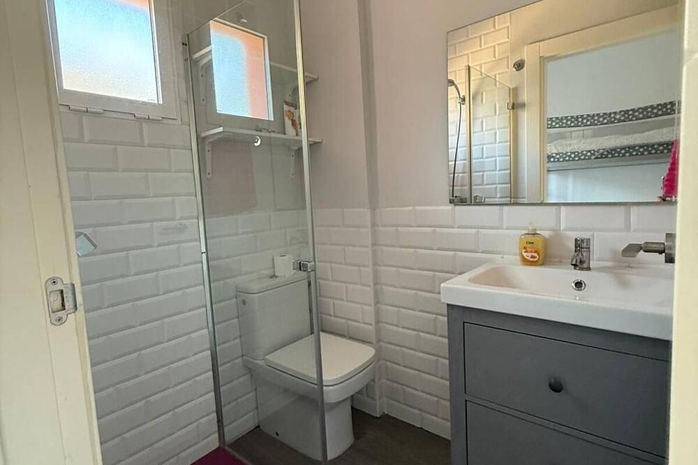 Entire apartment, Two Bedroom cosy apartment in San Javier, minutes from the beach. in Golf Resorts Murcia, San Javier