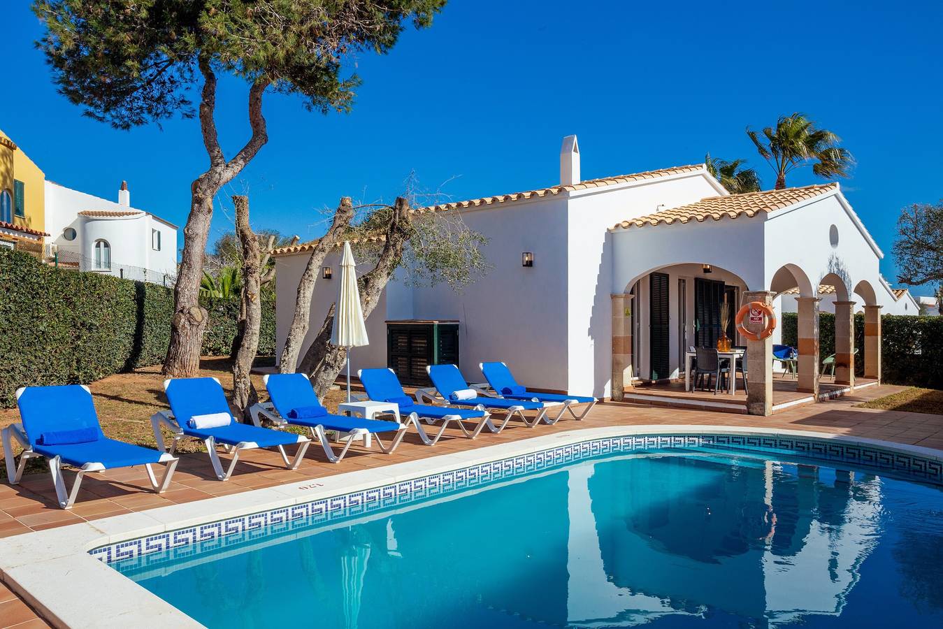 Chalet voor 6 Personen in Ciutadella, Kust van Menorca
