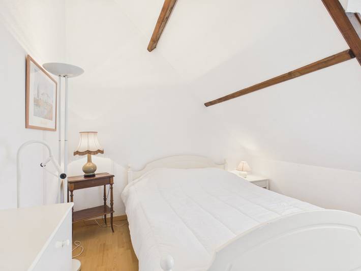 Home for 4 adults/2 kids, pool & beach 500m in Sarzeau, Côte des Mégalithes