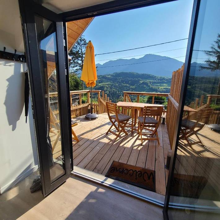 Gîte pour 2 personnes, avec vue et jardin, animaux acceptés dans Sinard