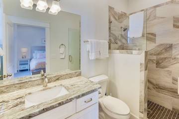 Vacation House for 22 Guests in Destin, Emerald Coast, Picture 2