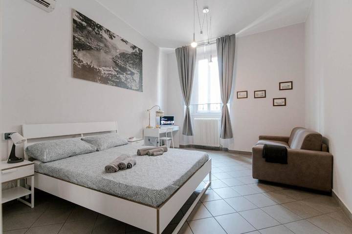 Chambre d’hôte pour 8 personnes, animaux acceptés à Côme - 2