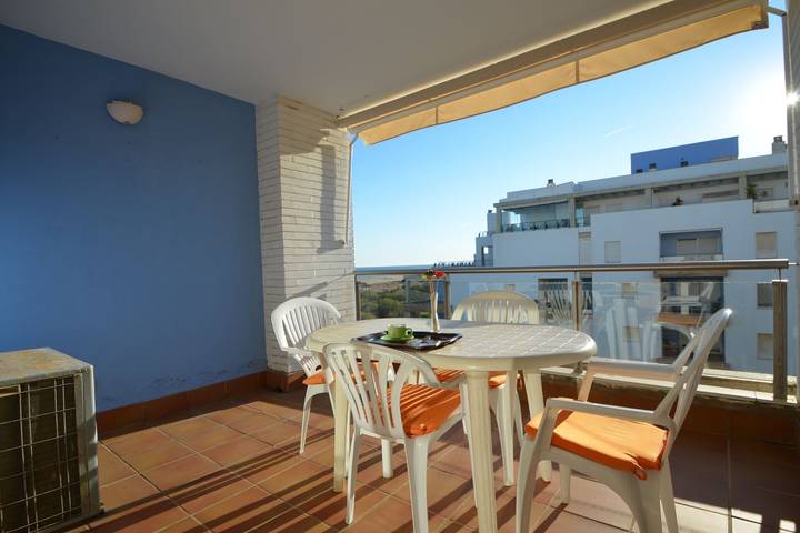 Casa de férias para 5 pessoas, com piscina e terraço em Isla Canela