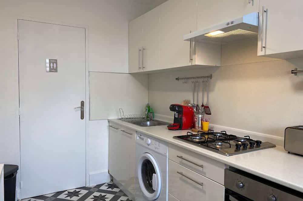 Entire apartment, Vichy Centre Ville in Vichy, Vichy region