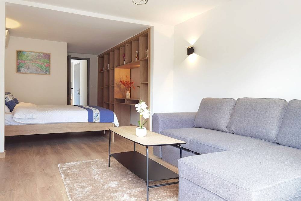 Apartamento entero, New studio with Ac / free charging parking(No.1) in Villemomble, Sena-Saint Denis