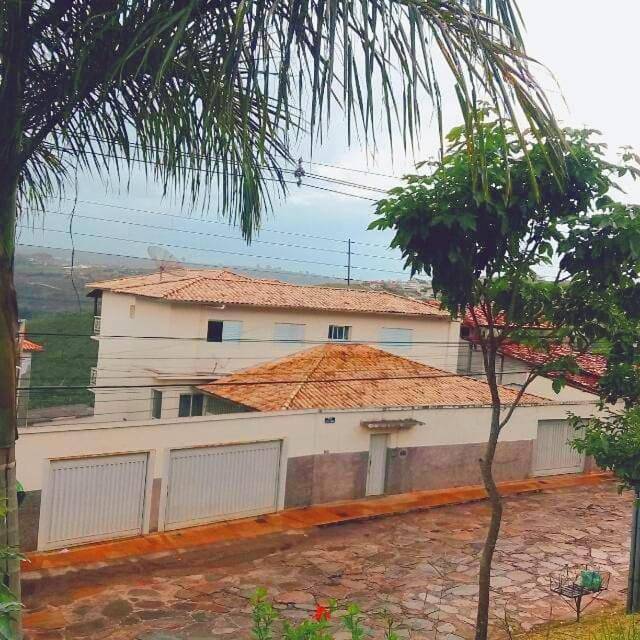 Casas e apartamentos de temporada para 2 pessoas, com balcão e vista em Diamantina