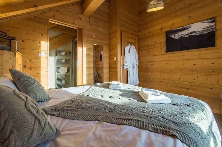 Chalet proche piste avec jacuzzi et home cinéma in La Toussuire, Fontcouverte-la-Toussuire