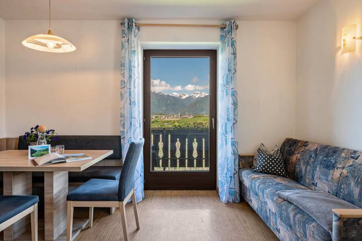 Ferienwohnung für 3 Personen, mit Balkon und Garten sowie Kinderpool in den Dolomiten - 3