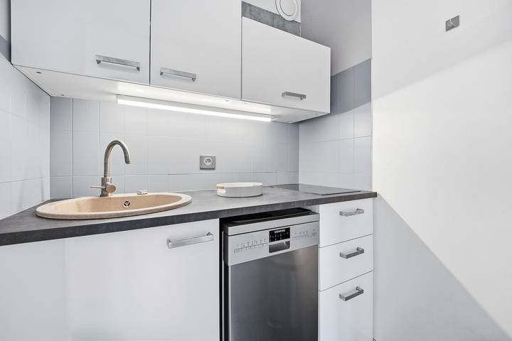 Appartamento intero, Le Juan Soleil - Joli studio à Juan-les-Pins in Juan-les-Pins, Antibes